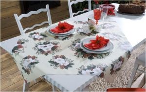 Christmas Tablecloth Center