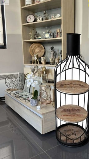 Metal Shelf Black bottle